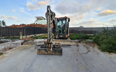 Mini excavator from Paragalli Haulage Canberra and NSW